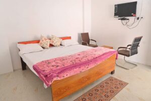 नैमिषारण्य में रहने की जगहें — Accommodation in Naimisharanya whatsapp image 2024 08 28 at 22.00.58 2