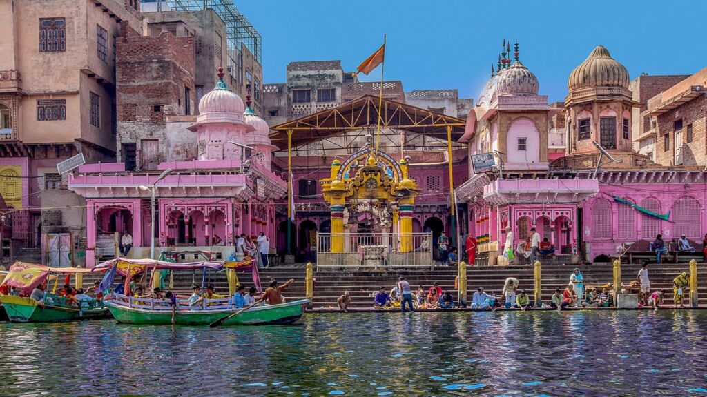 मथुरा में घूमने की प्रमुख जगहें (Top Places To Visit In Mathura) image search 1760891783322