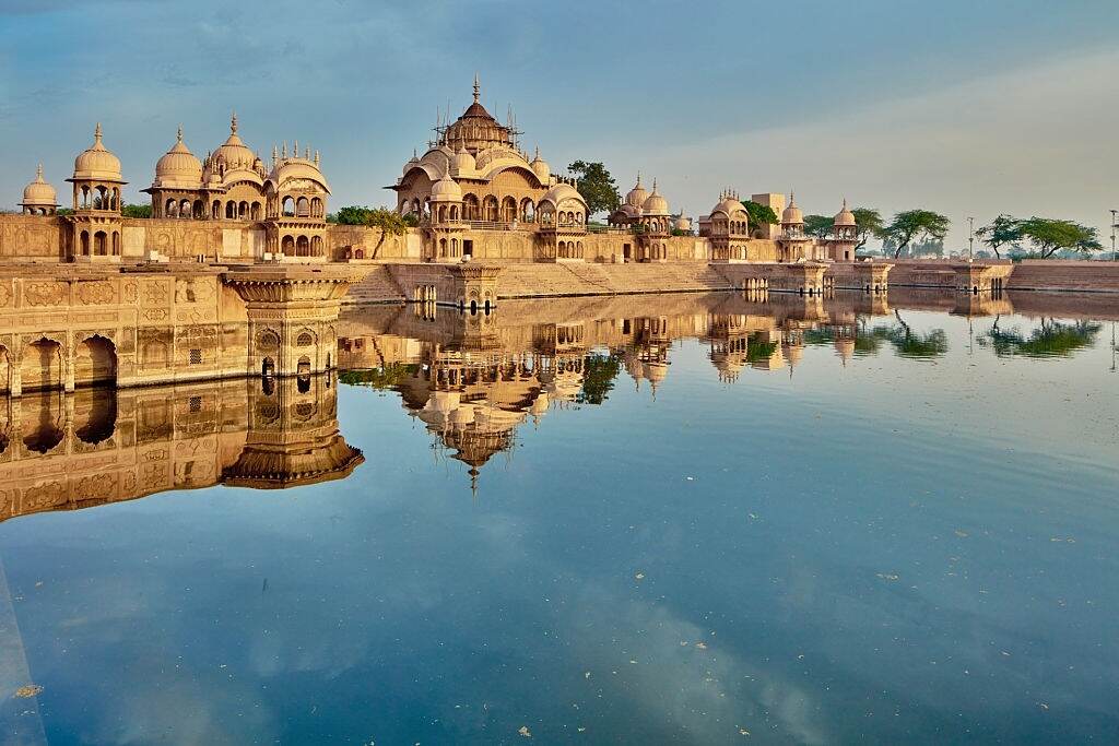 मथुरा में घूमने की प्रमुख जगहें (Top Places To Visit In Mathura) image search 1760891806380