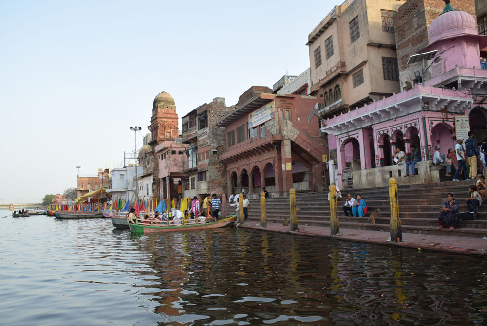 मथुरा में घूमने की प्रमुख जगहें (Top Places To Visit In Mathura) brijwale.com