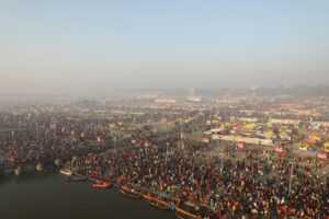 🙌प्रयागराज (इलाहाबाद) इतिहास, आध्यात्मिकता और संस्कृति का सुंदर संगम है।यहाँ घूमने की कई प्रसिद्ध और पवित्र जगहें हैं👇 pexels clickerpandey 31022593