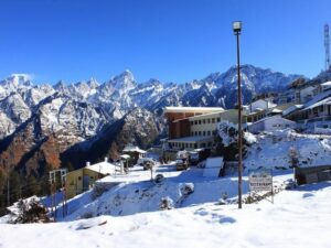 Auli Uttarakhand snowy slopes and ski destination in winter